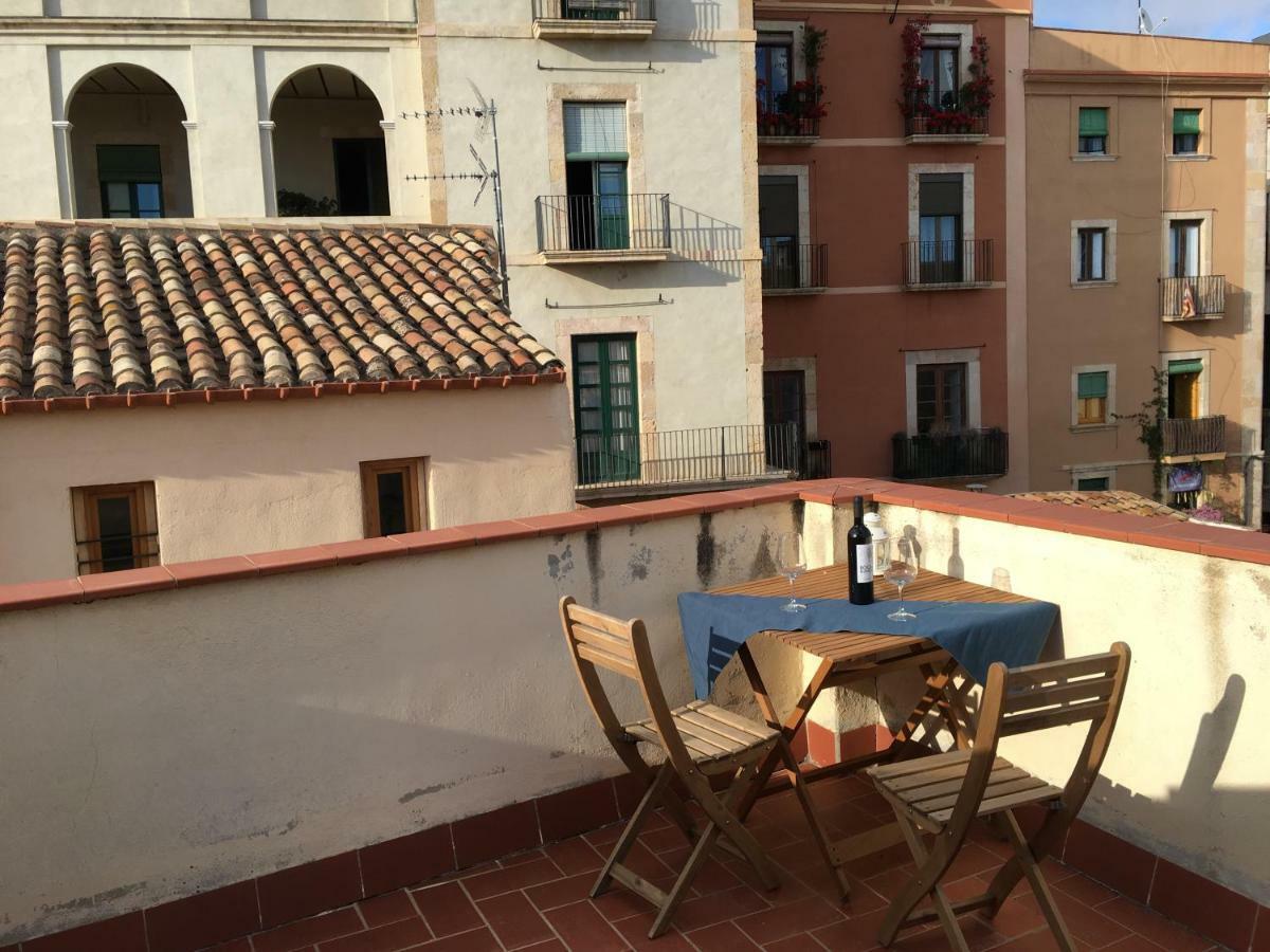 Apartamento En Plaza Sedassos Centro Historico Tarragona Buitenkant foto